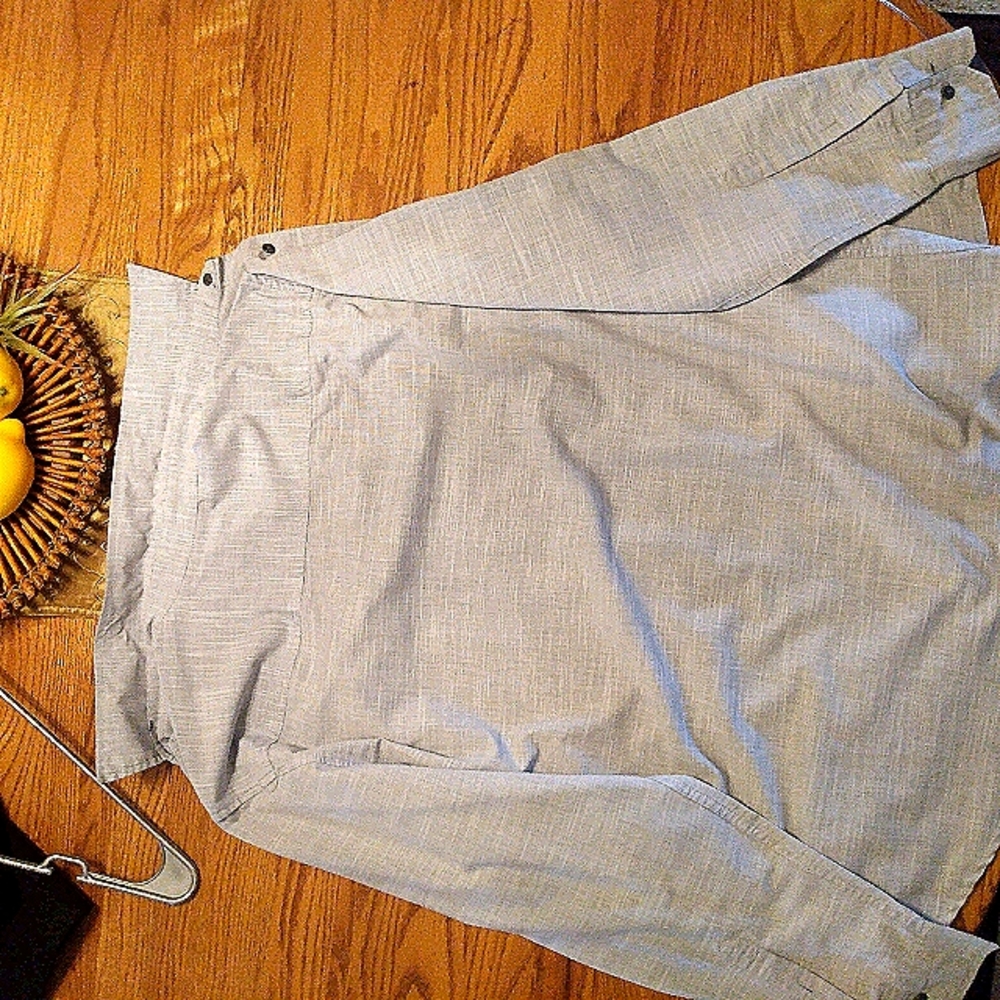 Long Sleeve dress shirt